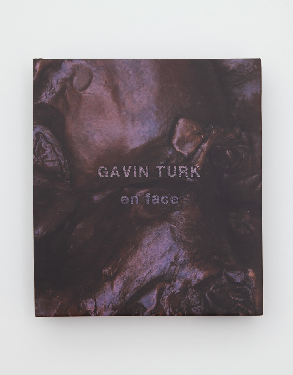 Image of exhibition catalogue for En Face by Gavin Turk